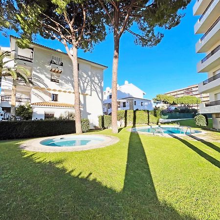 Apartamento En La Escala Con Piscina Y Parking L' Escala Esterno foto