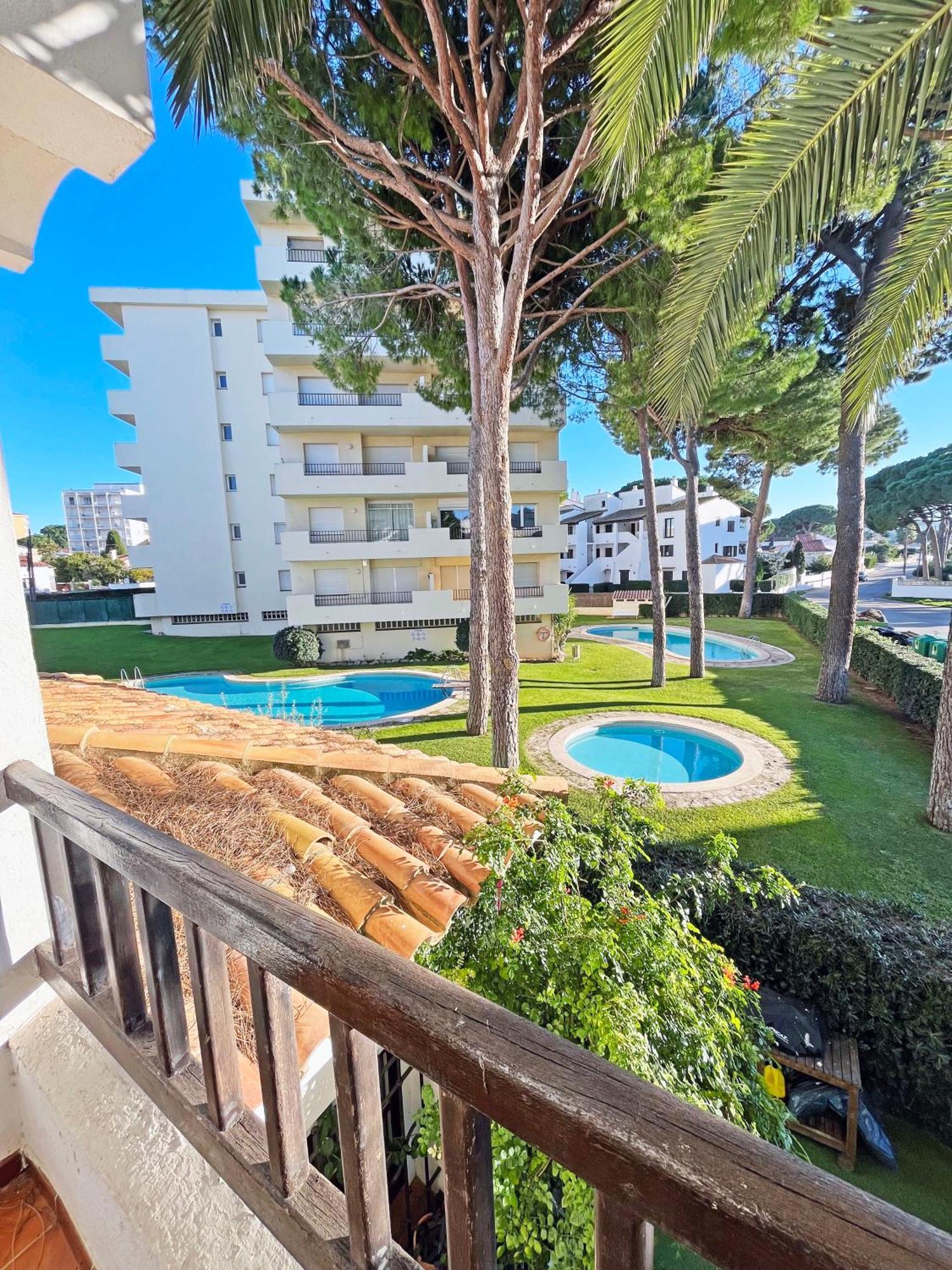 Apartamento En La Escala Con Piscina Y Parking L' Escala Esterno foto