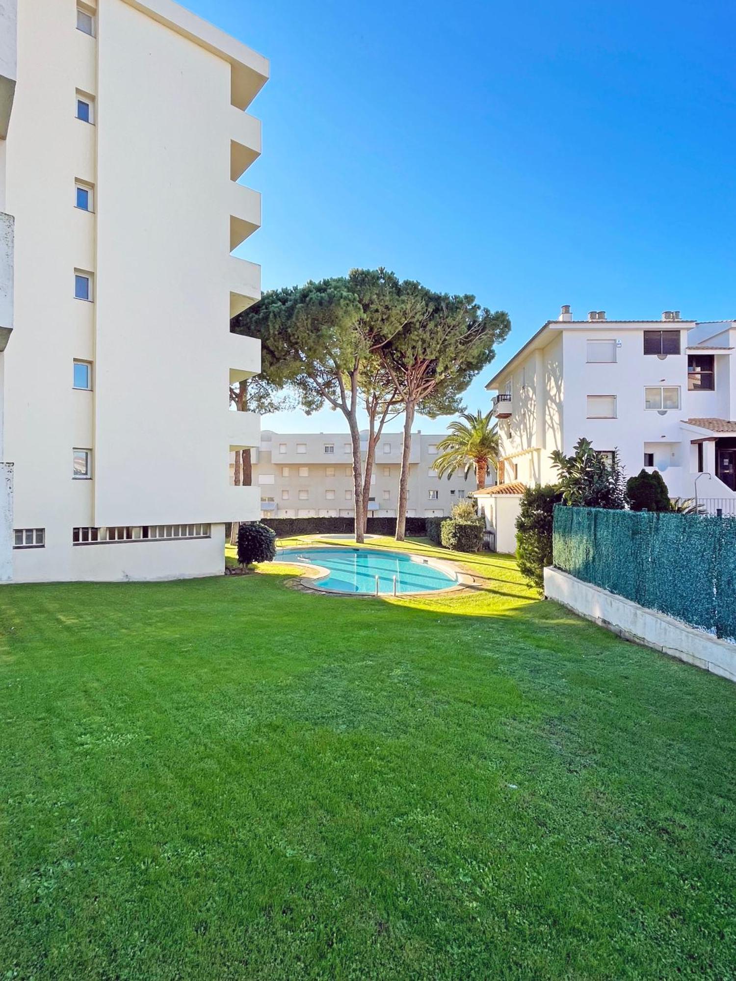 Apartamento En La Escala Con Piscina Y Parking L' Escala Esterno foto